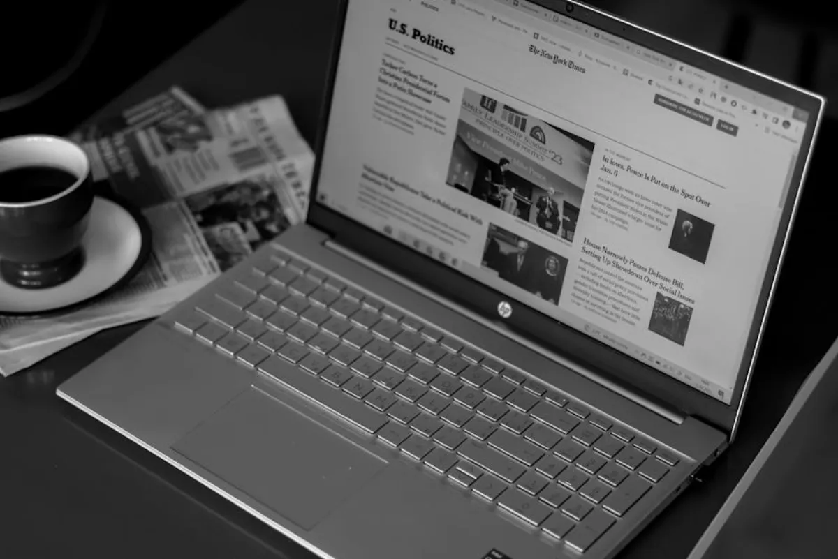 news laptop