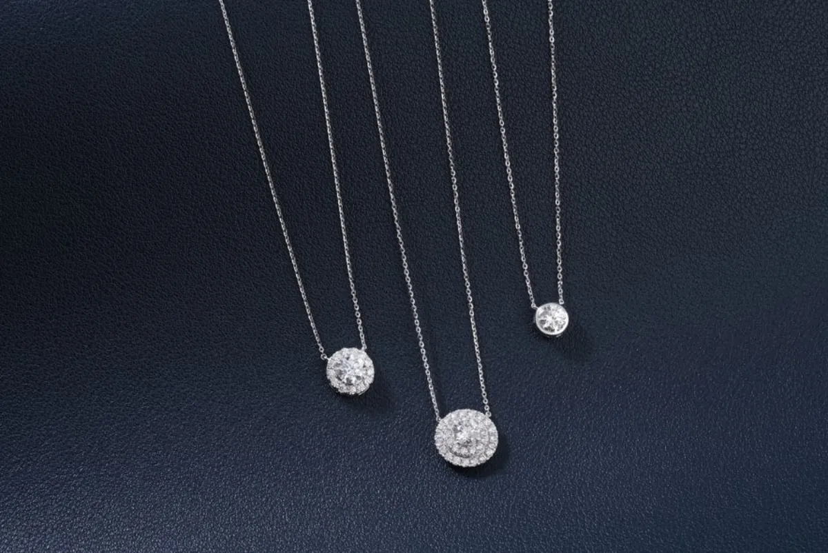 necklace jewelry